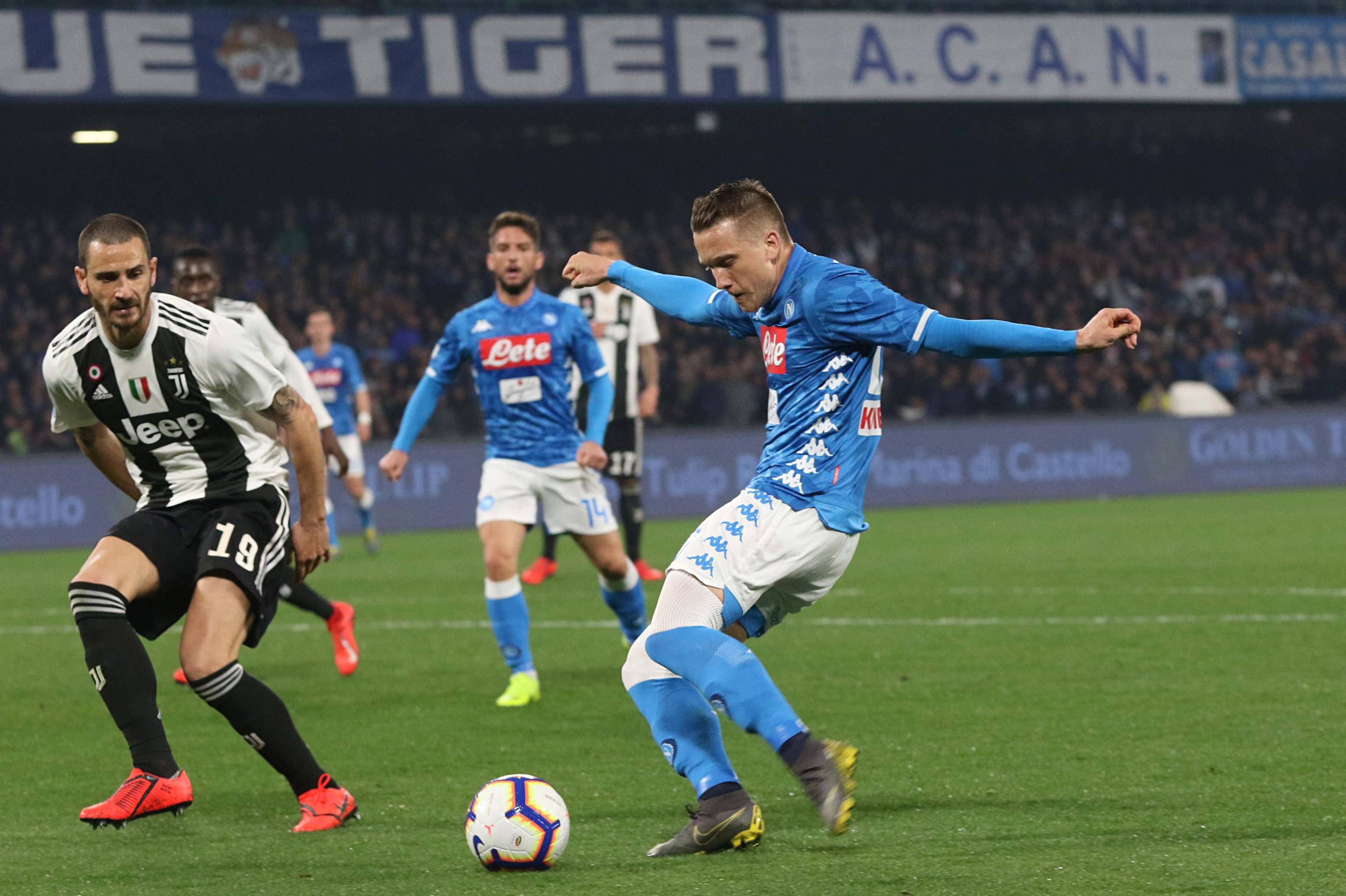 开云-凯恩巅峰对决，塔图姆与80激战尤文图斯分钟，赛况扑朔迷离胜负难料！的简单介绍