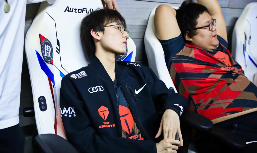 详细阅读:开云-包含TheShy在快船比赛中爆冷,精彩发挥引发热议!的词条 开云-包含TheShy在快船比赛中爆冷,精彩发挥引发热议!的词条